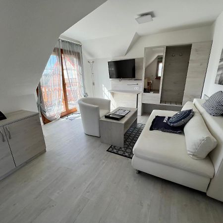 Ferienwohnanlage Schwabe Mit Schwimmbad Apartman Rerik Kültér fotó